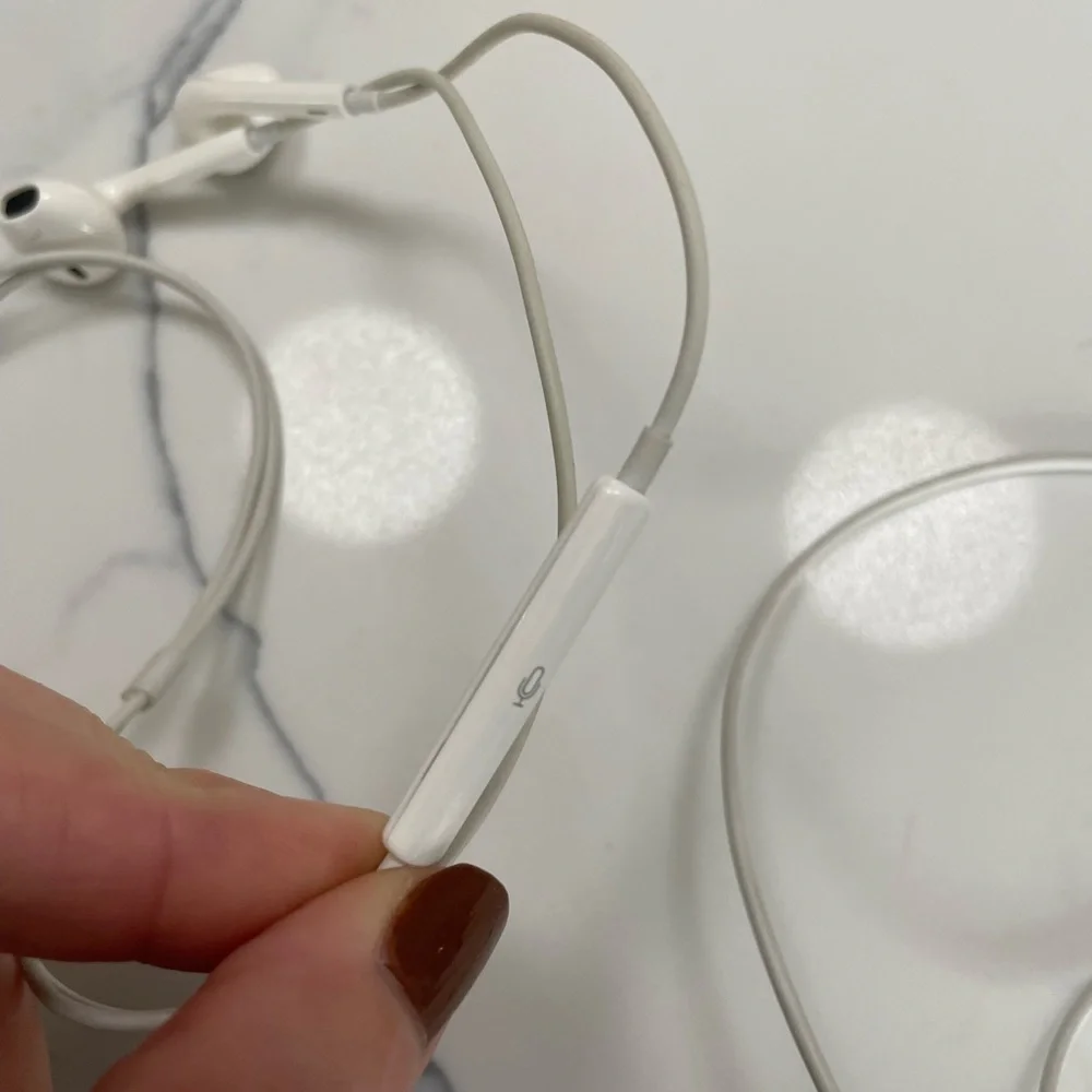 OG Apple EarPods